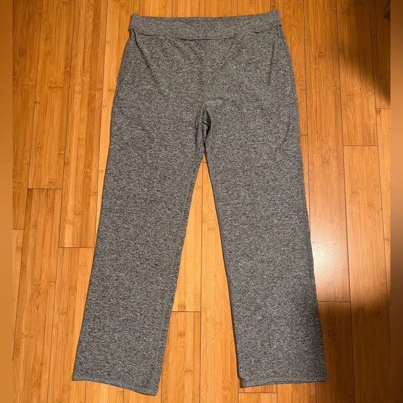 Vuori Halo Wide Leg Flare Pants / Jogger Hearhered Grey Size XXL - Picture 9 of 16